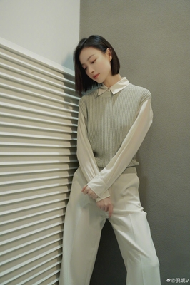 灰绿色衣服图片
