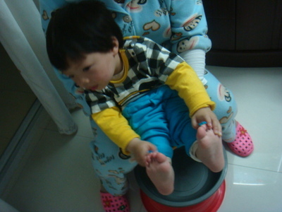 帮妈妈洗袜子日记
