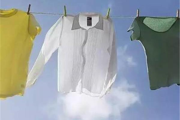 衣服晒褪色了怎么办