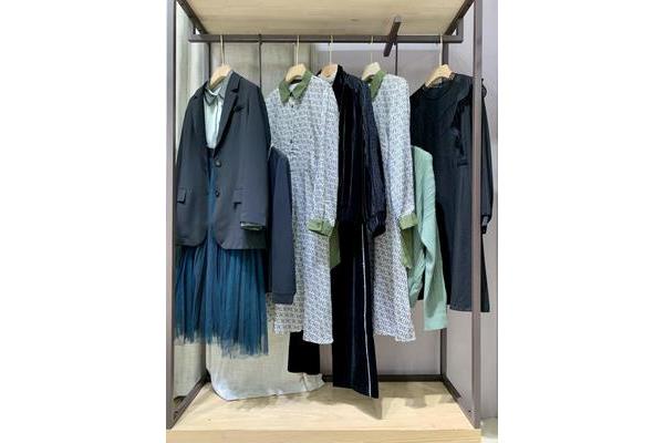 璟逸女装旗舰店