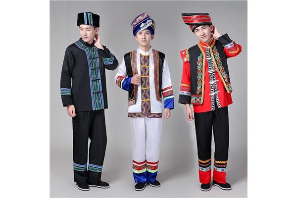 广西壮族服饰图片