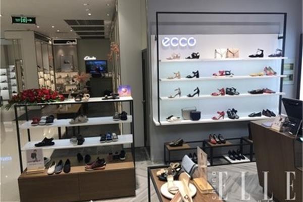 女鞋陈列