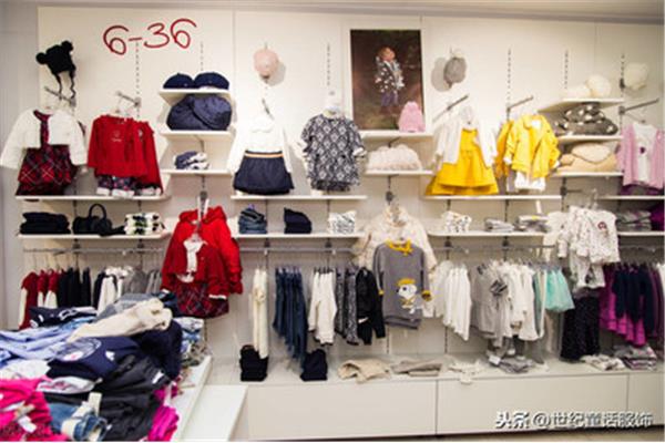 儿童童装店加盟 巴拉巴拉童装店加盟