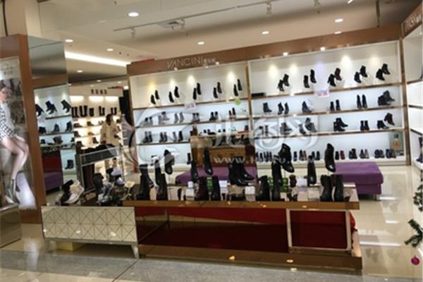 女鞋陈列