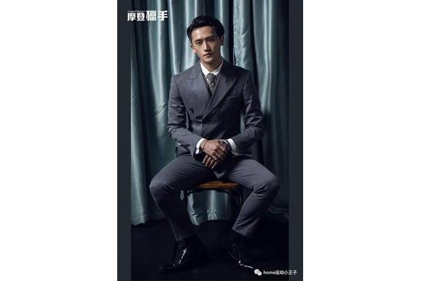 西装禁欲男