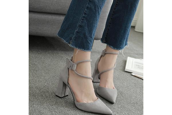 高跟鞋女款