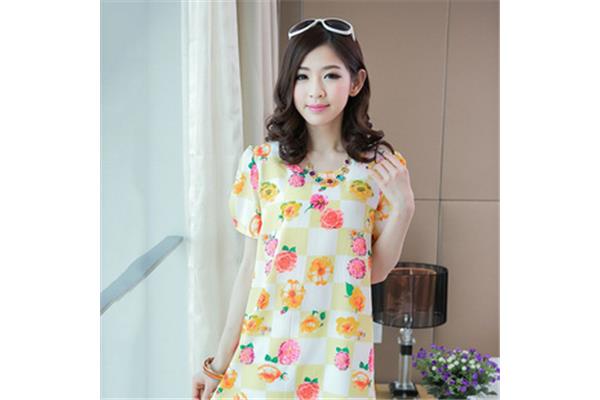 女生夏季衣服