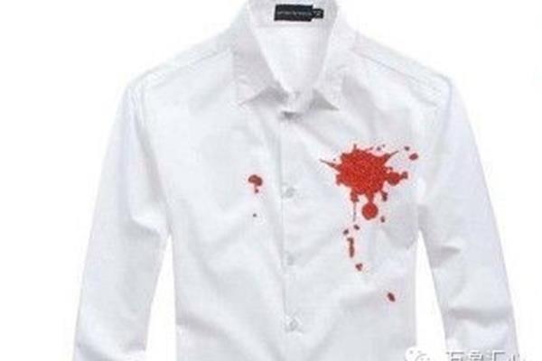 白色衣服被染色了怎么洗掉
