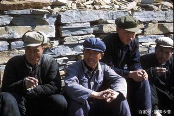 70年代衣服