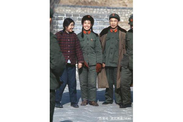 6070年代衣服 七十年代富太太穿什么服装