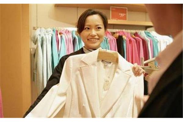 卖衣服的销售技巧