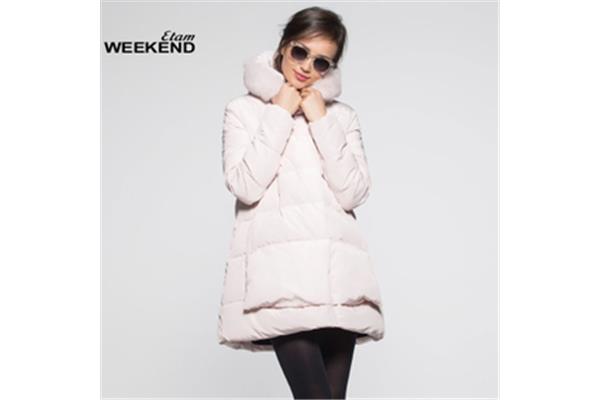 weekend羽绒服