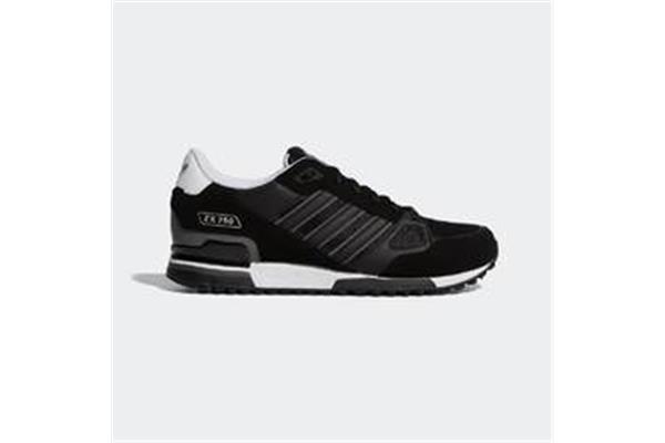 阿迪达斯 zx750