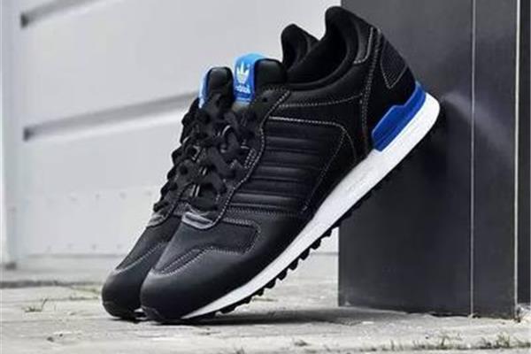 阿迪达斯 zx750