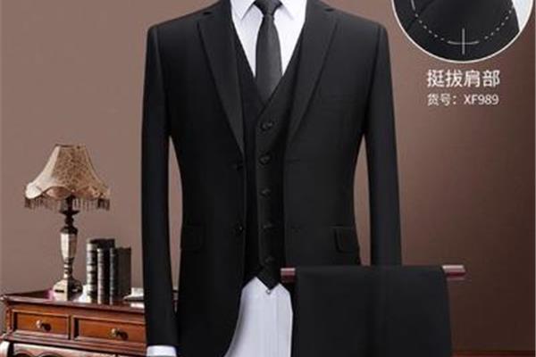 西服怎么清洗