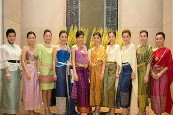 EQ是什么牌子的衣服? 暹罗是什么意思