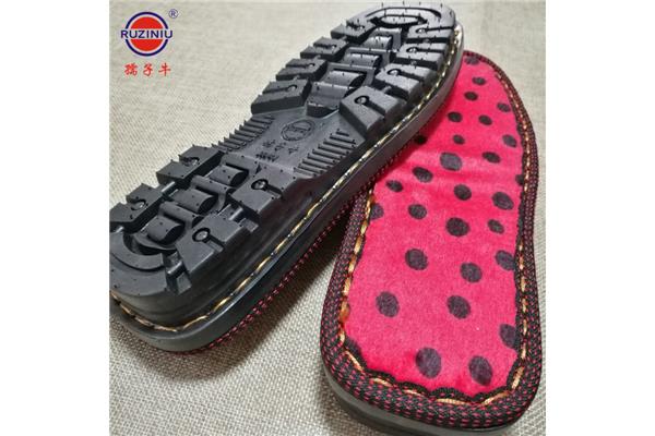球鞋内衬怎么清洗干净 运动鞋后跟内衬什么材质